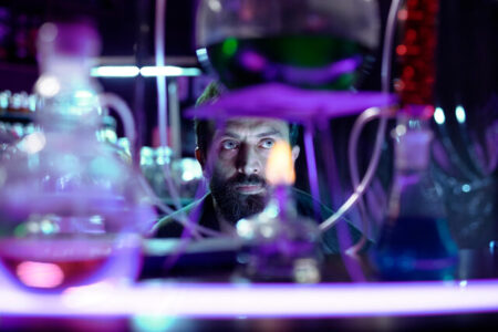 فیلمی با بازی مصطفی زمانی متقاضی فجر