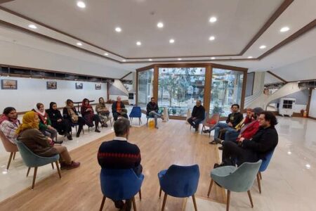 مسابقه استعدادیابی برای اجرا و گویندگی