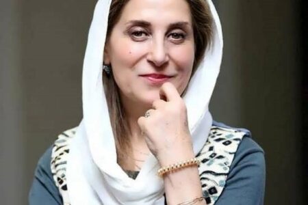 فاطمه معتمدآریا از ایران مهاجرت کرد