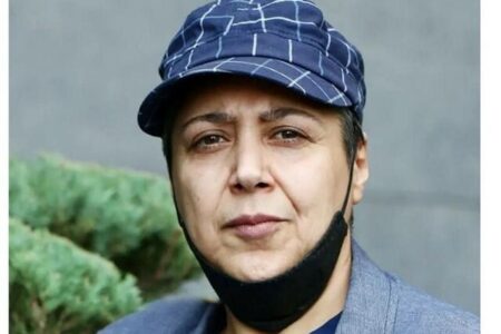 مازیار لرستانی با بازی افسر اسدی تئاتر به صحنه می‌برد