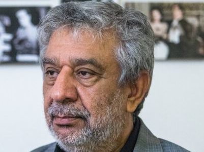 مدیرعامل خانه تئاتر: فعلا می‌مانم / قصد خودزنی ندارم