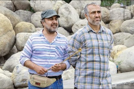 شروع توفانی ویلای ساحلی