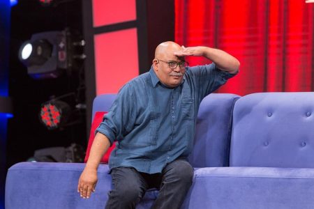 نادر سلیمانی: چتر «ساعت خوش» را سوراخ کردند/ با آثار چاپلین بغض می‌کنم