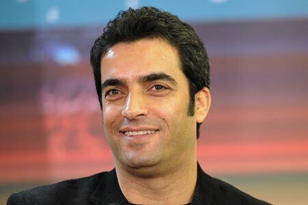 منوچهر هادی «عنبر نسارا» را می‌سازد