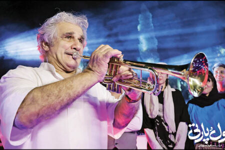 شروع خوب «پول و پارتی»