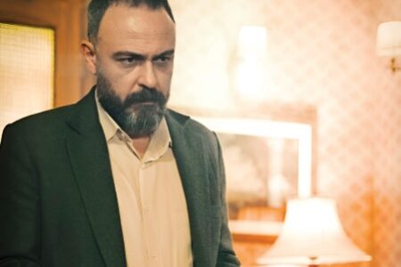 پلیس‌ها به خانه شما می‌آیند