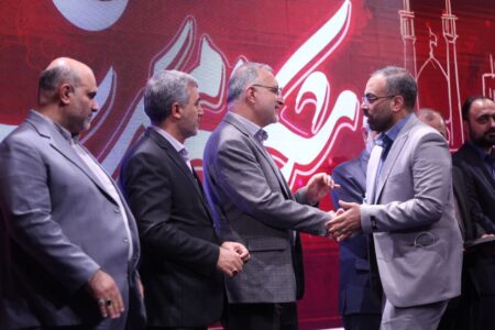 تقدیر دکتر زاکانی از سید محمد نقیب مدیرعامل سازمان خدمات و مشارکت های اجتماعی