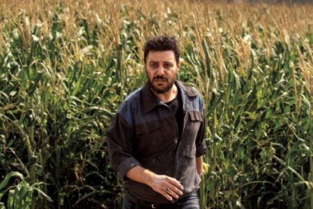 شانس «اشرف» بداقبال برای جواد عزتی