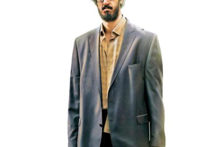 افتتاحیه انفجاری