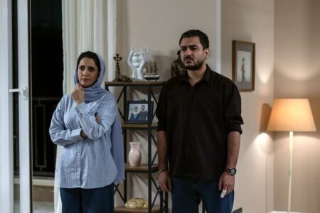 شبنم قربانی از قرقیزستانی‌ها جایزه گرفت / تقدیم جایزه به کودکان میناب